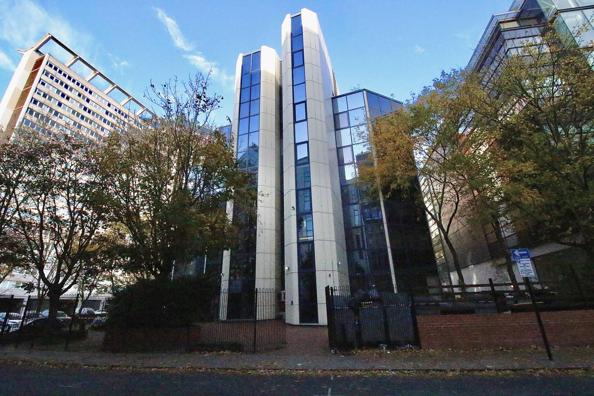 5 Sydenham Road in Croydon - view