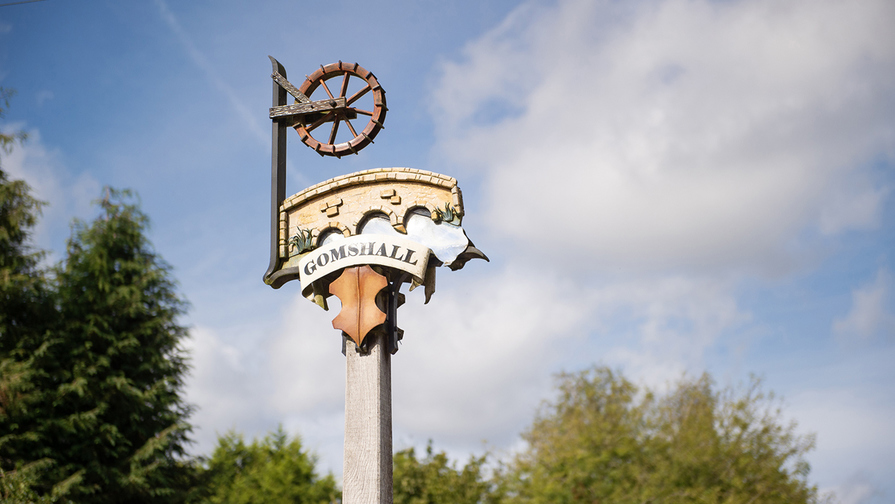 Tillingbourne Gardens - Image 1