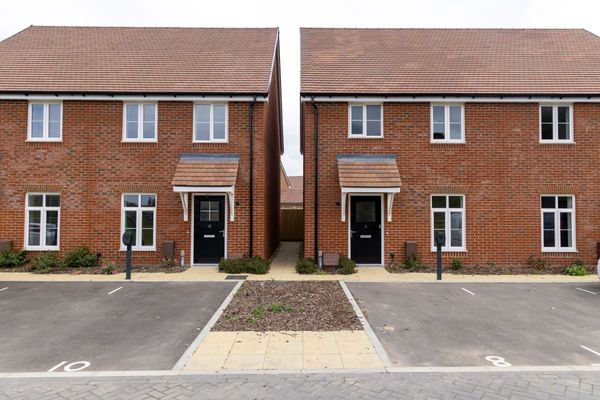 Avisford Grange - Image 1