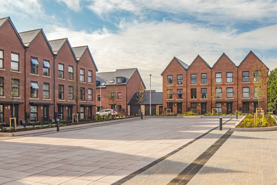 Barratt Homes @ Brunel Quarter in Bayfield - view (image 3 of 19)