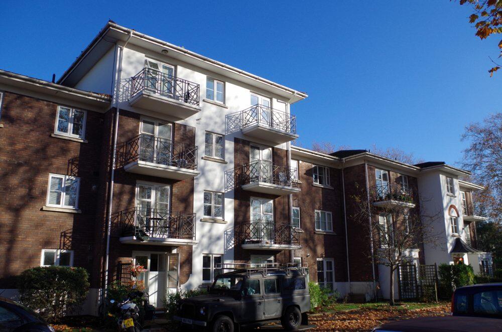 Brompton Park Crescent - Image 1