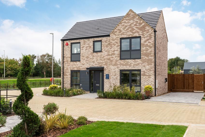 Springstead Village in Cherry Hinton - view (image 3 of 20)