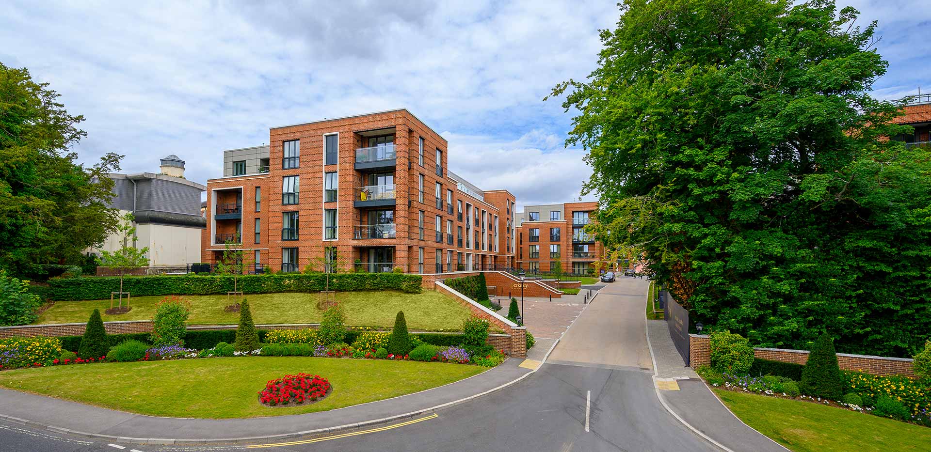 Lancelot Apartments