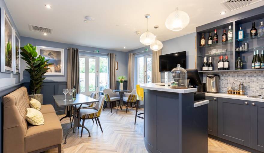 Woodbank Apartments