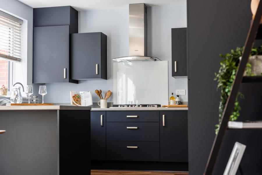 Redlands Grove in Wanborough - kitchen area (image 3 of 20)