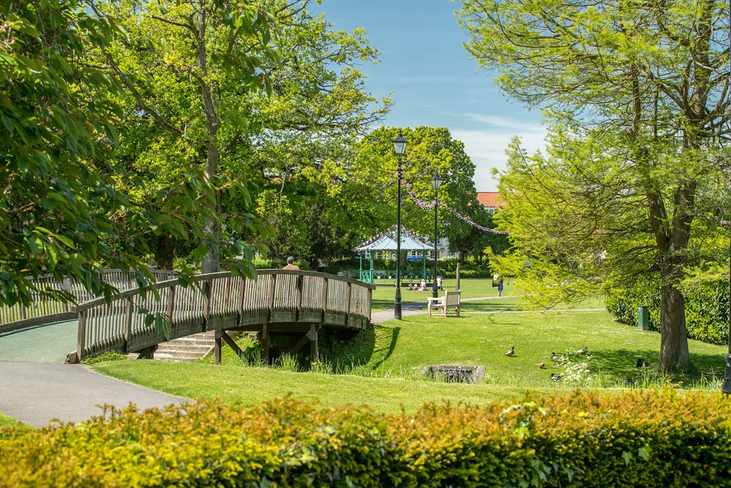 Birchwood, Farnham, Surrey