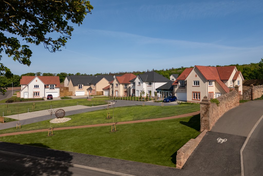 Longbanks Green