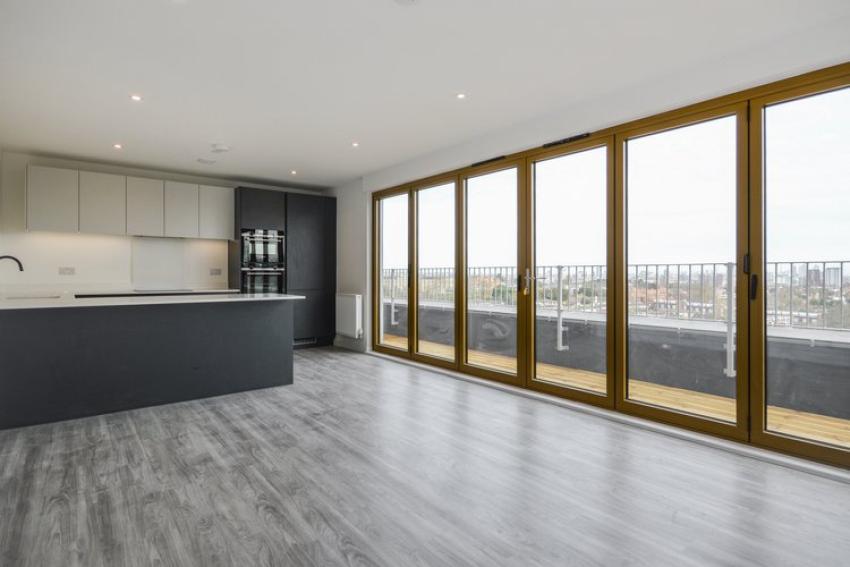 Oak Leaf Apartments - Thumbnail 2
