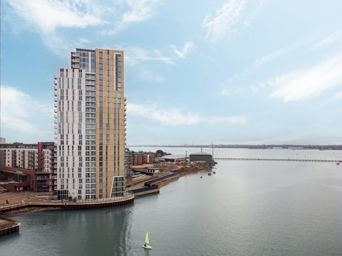 Vantage Tower - Image 1