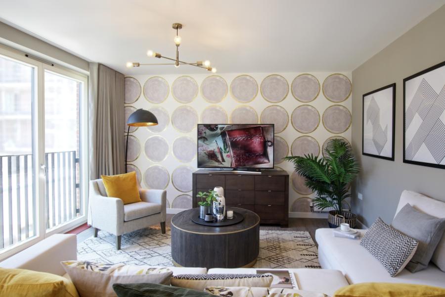 Parkside Quarter in Rochester - living room (image 3 of 20)
