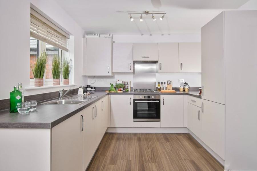 Manor View in Wavendon - kitchen area (image 3 of 20)