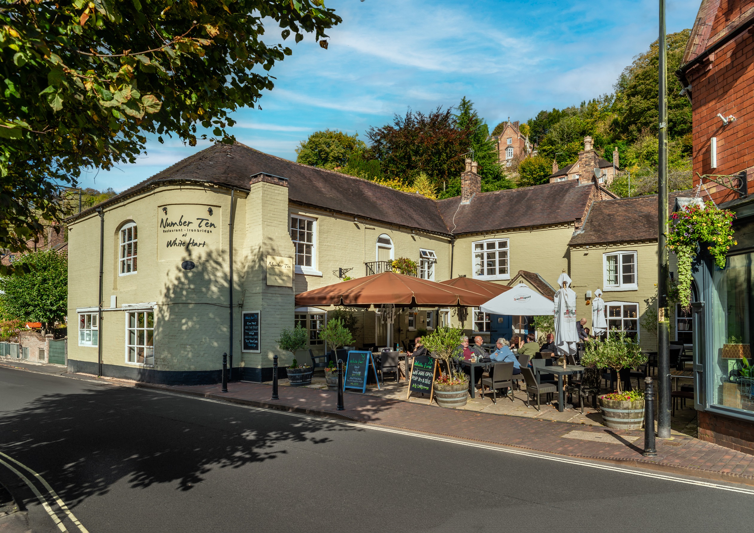 Otters Reach at Benthall Grange