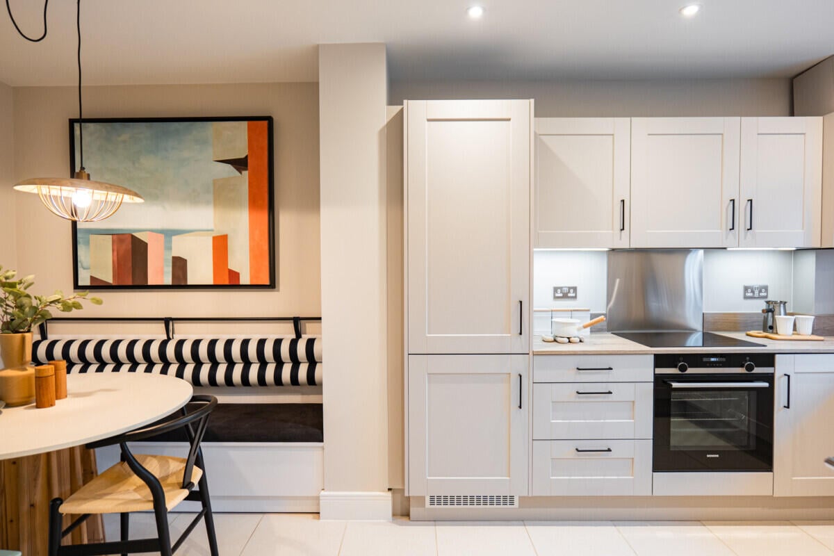 The Oaklands in Chertsey - kitchen area