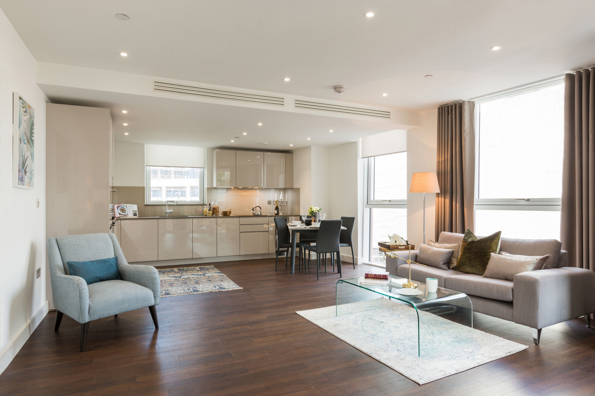 North Seven in Holloway - living room (image 2 of 5)