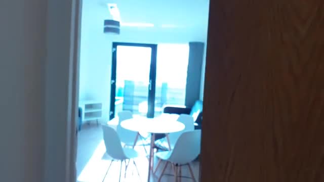 The Gateway in Sheffield - living room (image 1 of 5)