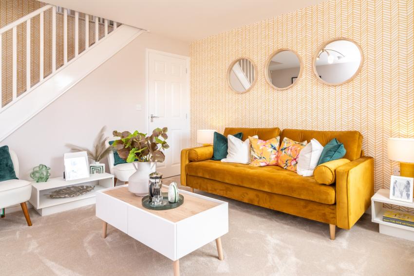 Moorside Place - Thumbnail 2
