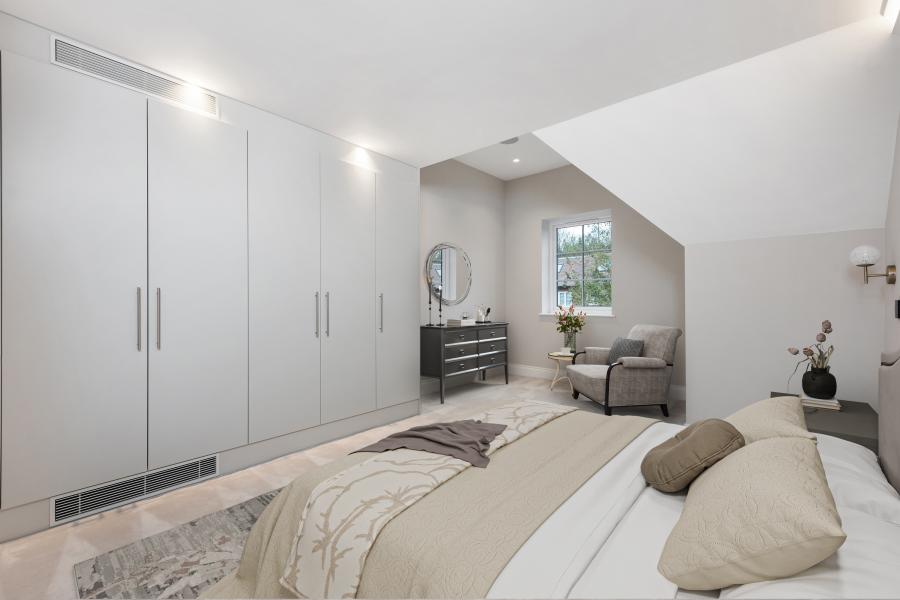 Hillside House - Thumbnail 2