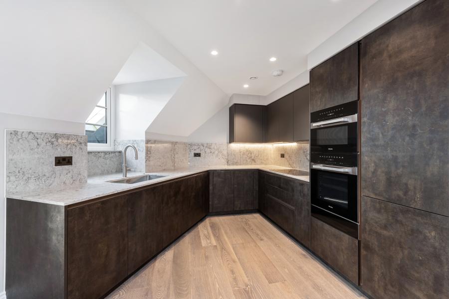 Hillside House - Image 1