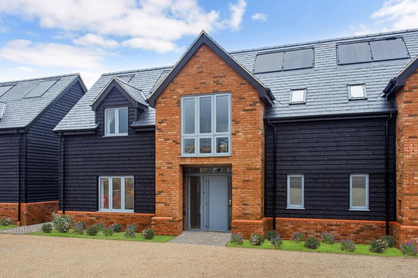 Pendley Farm in Tring - view (image 1 of 7)