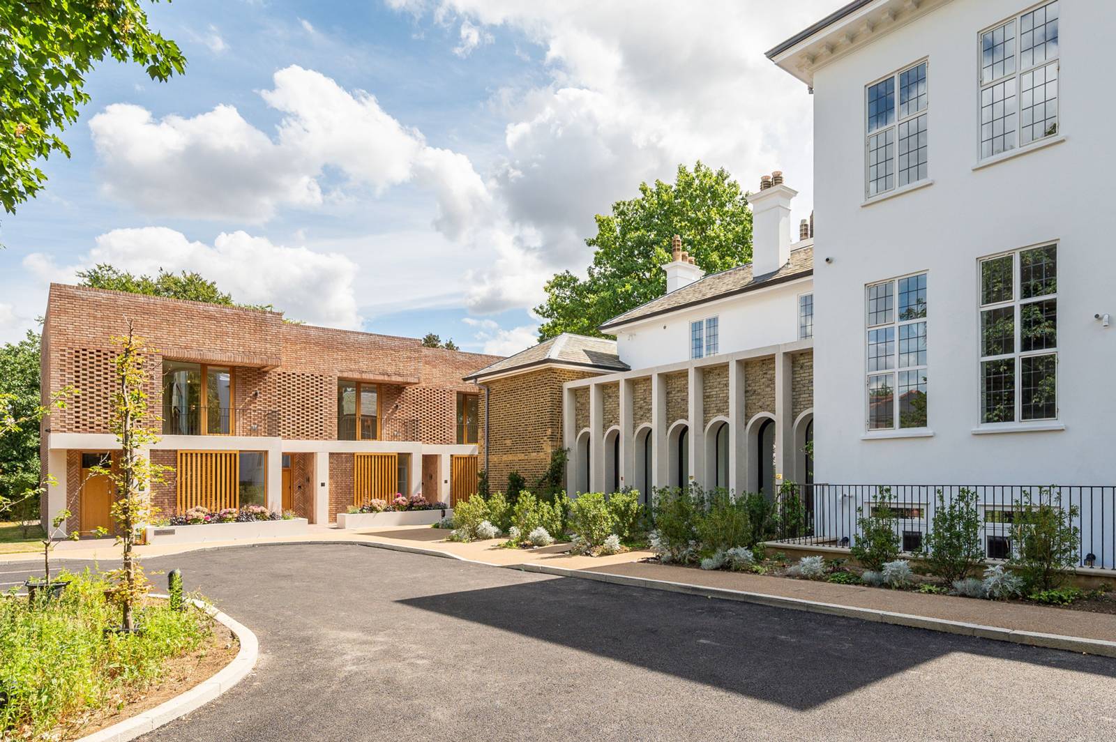 Beltwood Park Residences