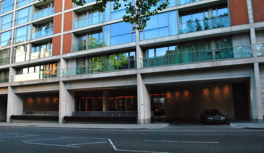The Knightsbridge