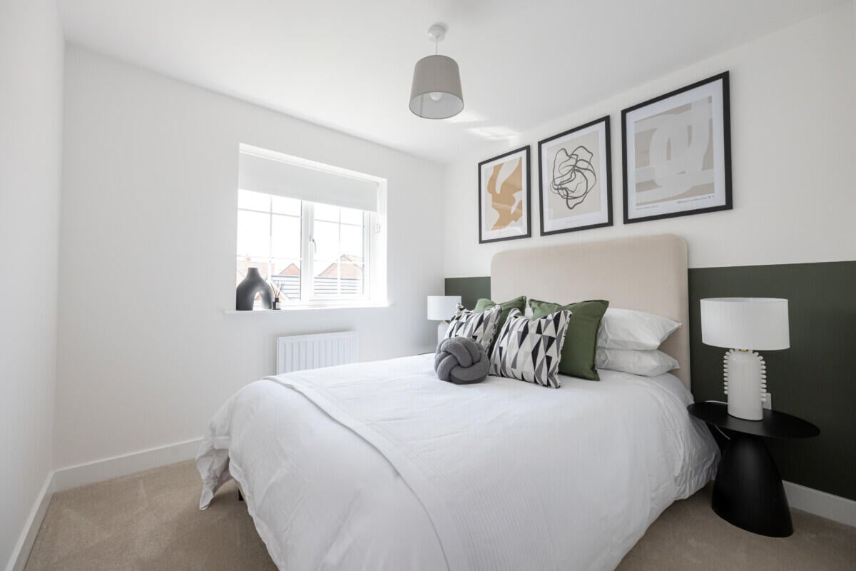 Orchard Green in Aylesbury - bedroom (image 1 of 5)