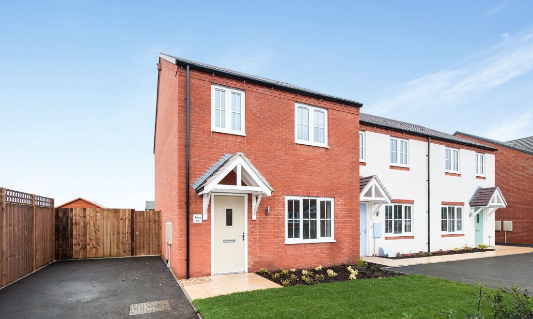 Welland Road in Upton Upon Severn - view
