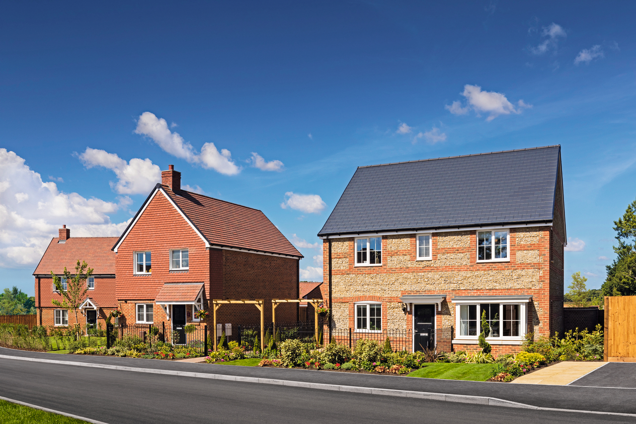 Avisford Grange - Image 1