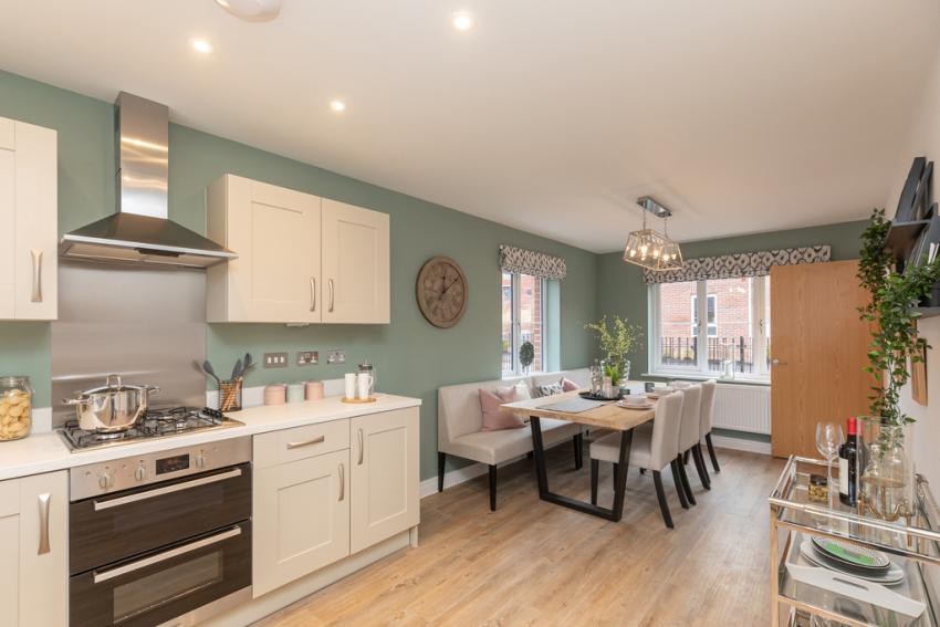 Hubbard's Walk in Louth - kitchen area (image 3 of 19)