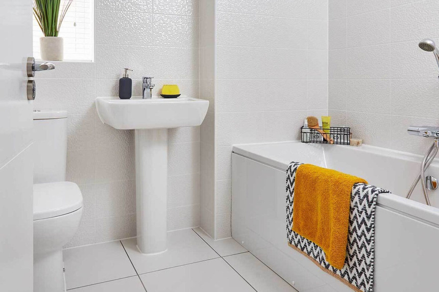 Morva Reach in Long Rock - bathroom