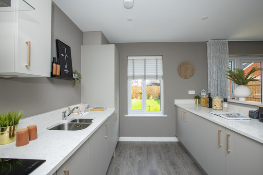 Strawberry Grange in Bridgwater - kitchen area (image 2 of 10)