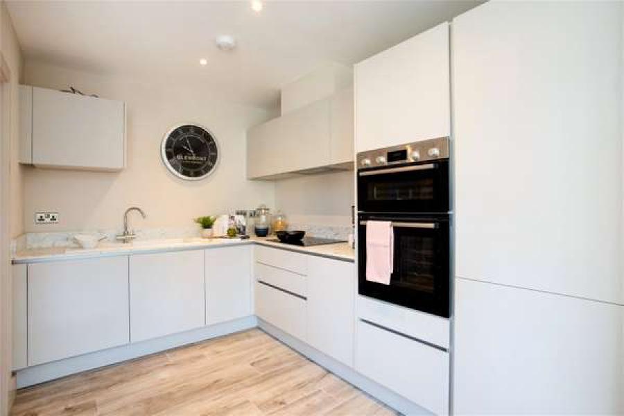 Station House in Hayes - kitchen area (image 2 of 5)