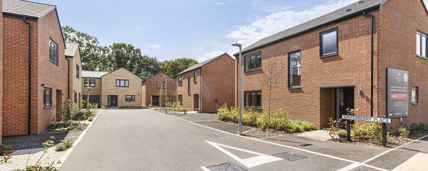 Hollyfield Place in Hatfield - view (image 1 of 4)