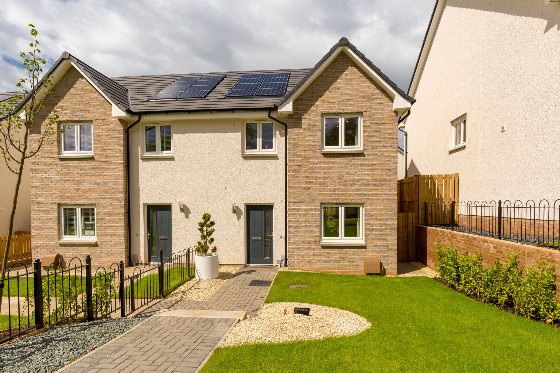Oakwood Edge in Mayfield - view (image 1 of 11)