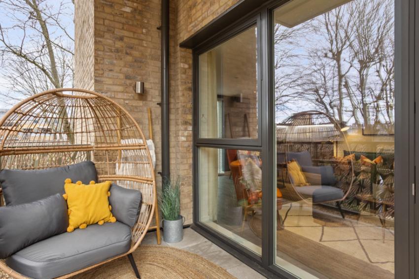 The Chain, Shared Ownership