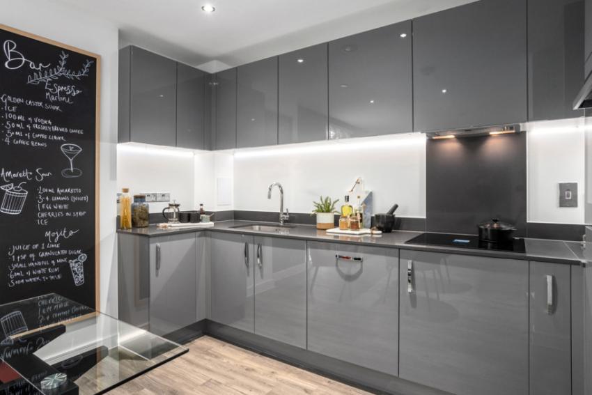 The Chain, Shared Ownership