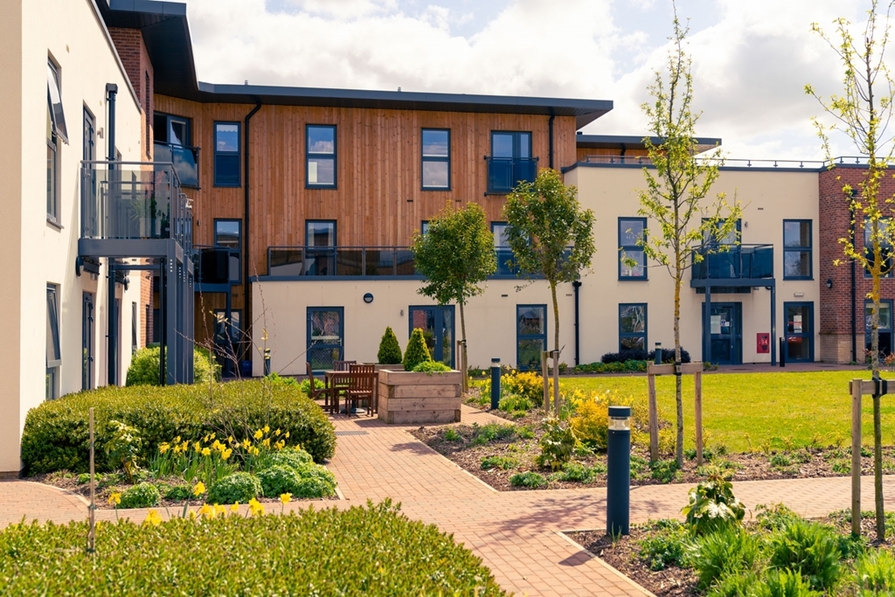 Harvard Place in Alderminster - view