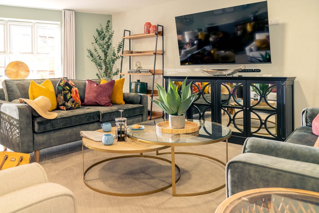 Priory Place in Studley - living room (image 2 of 5)