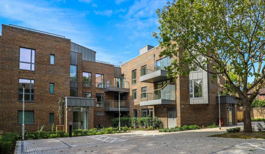 Brondesbury Yard - Image 1