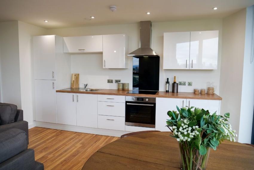 Manchester Waters in Stretford - kitchen area (image 2 of 11)