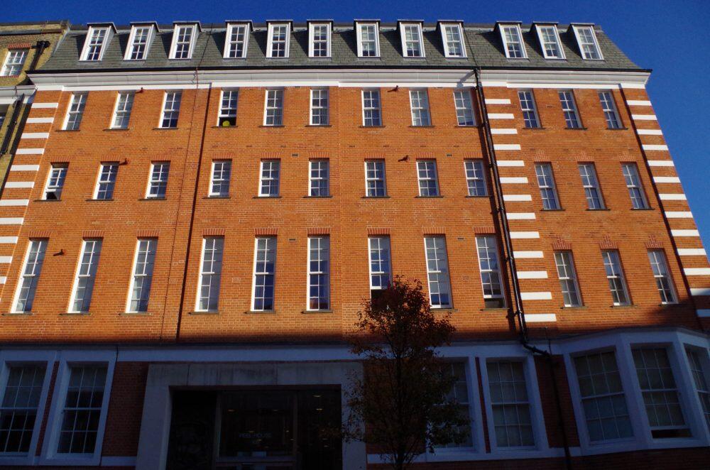 Peel House - Image 1