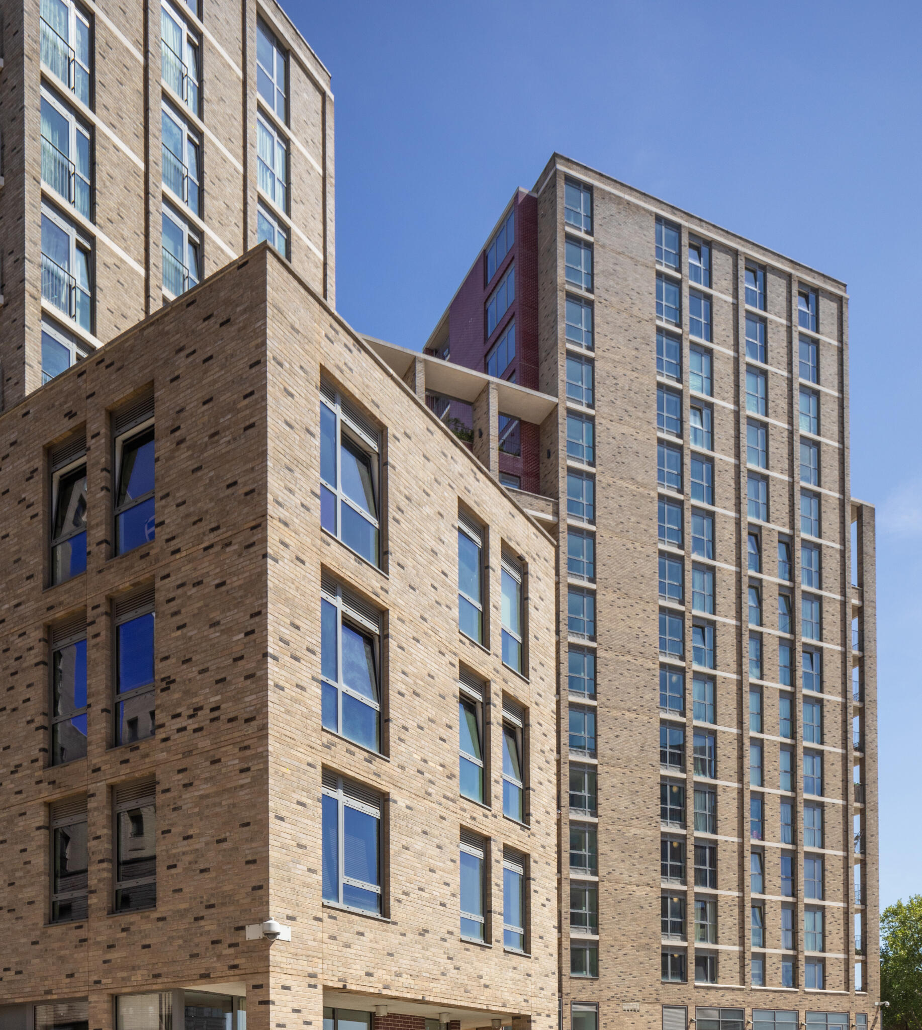Roseberry Mansions - Image 1