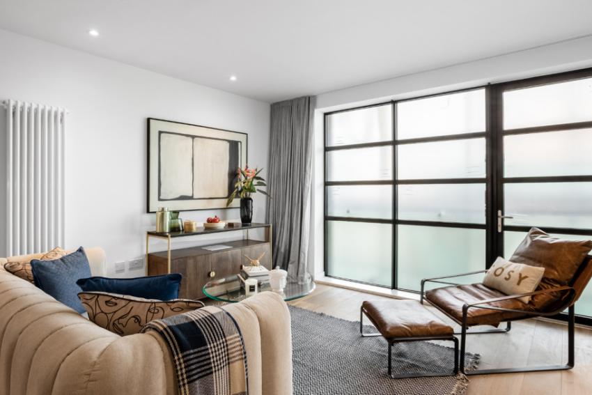 Argo House in South Bermondsey - living room (image 2 of 12)