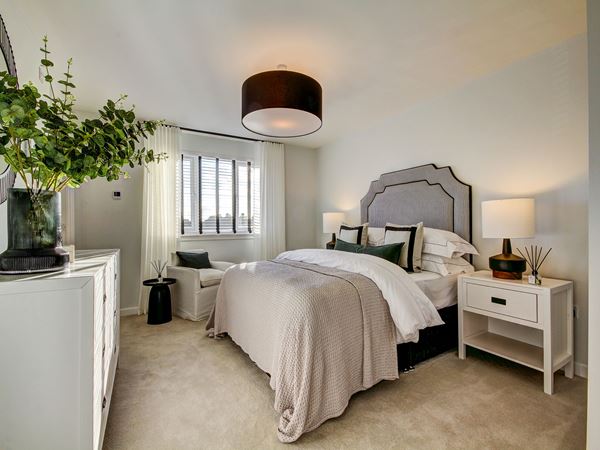 The Willows in Edinburgh - bedroom (image 1 of 8)