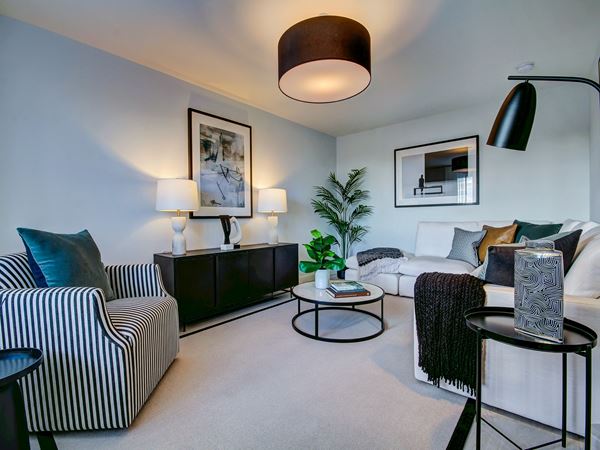 The Willows in Edinburgh - living room (image 3 of 8)