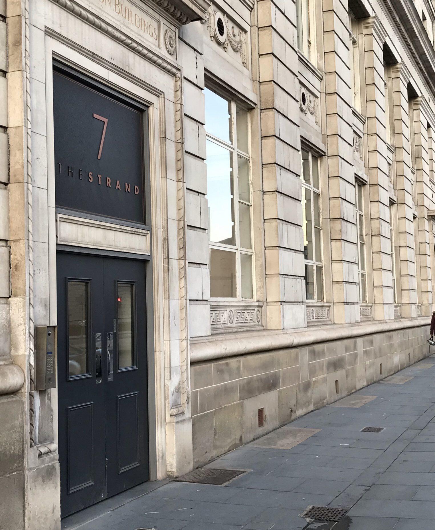 7 The Strand