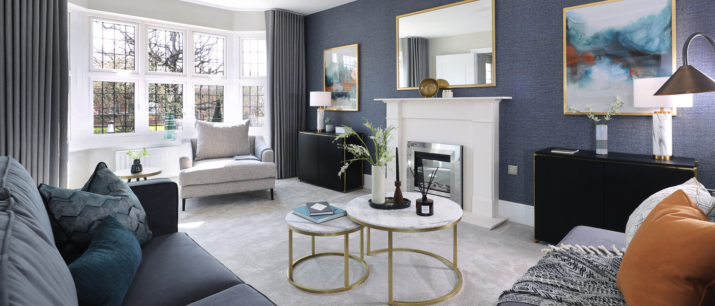 All Saints Gardens in Cambridge - living room (image 3 of 3)