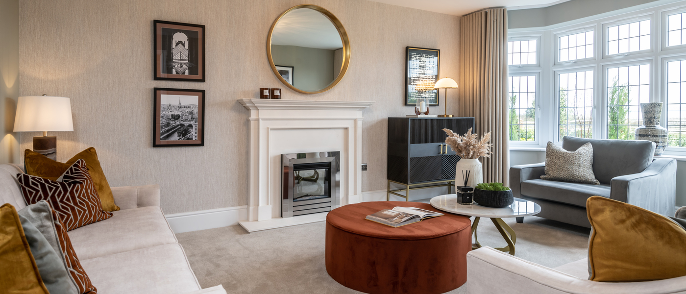 Paddock Green in East Hoathly - living room (image 3 of 3)