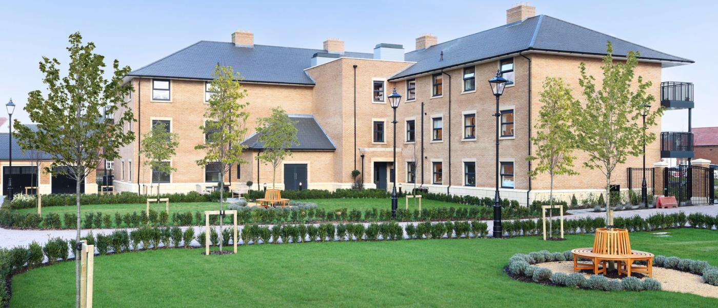 The Courtyard Woodford Garden Village - Thumbnail 2
