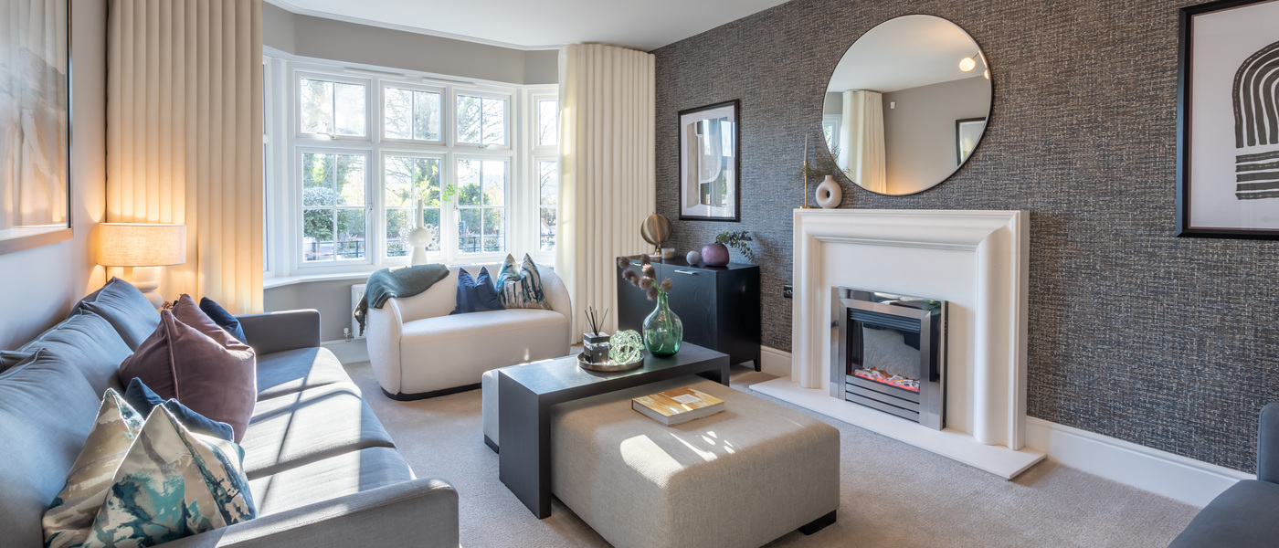 The Maltings in Haddenham - living room (image 3 of 4)